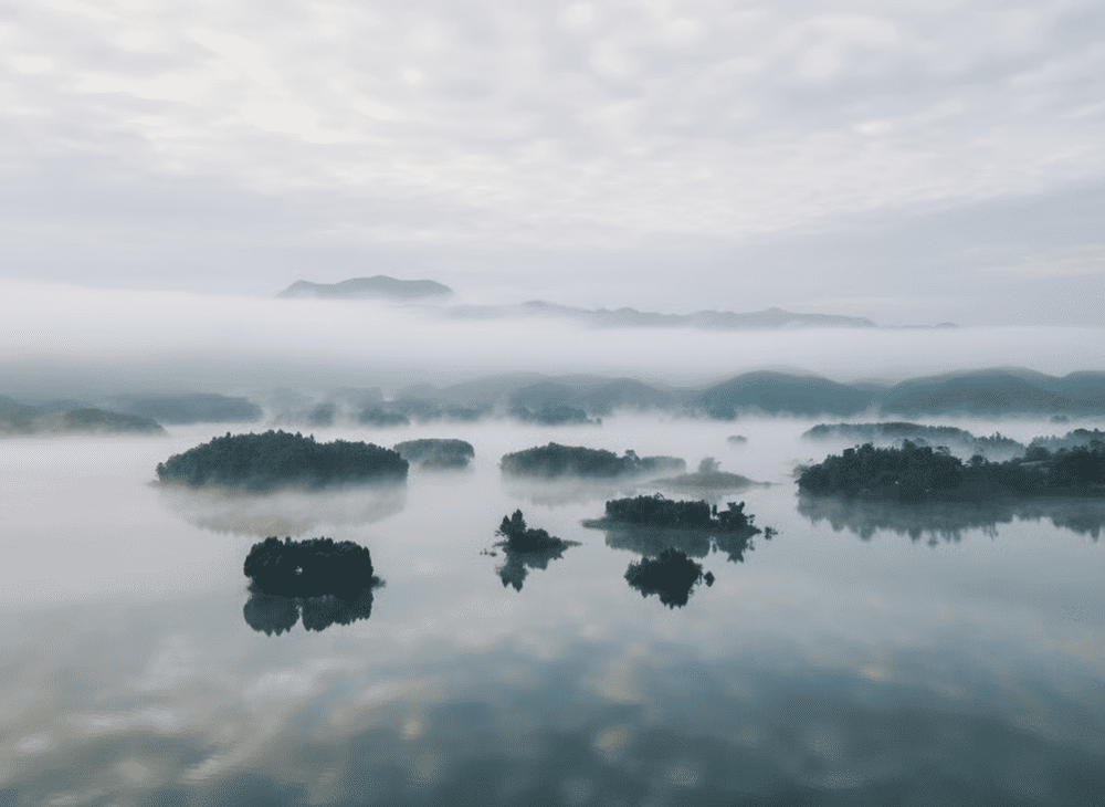 The reservoir spans more than 23,000 hectares, providing water for energy, agriculture, and fisheries